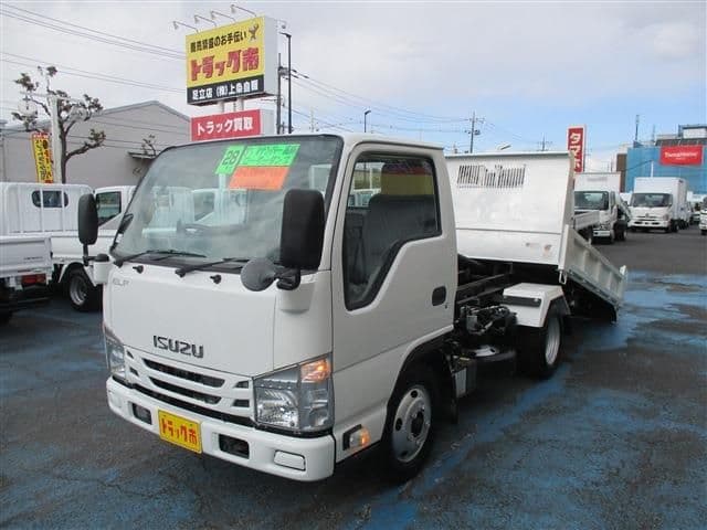 ISUZU