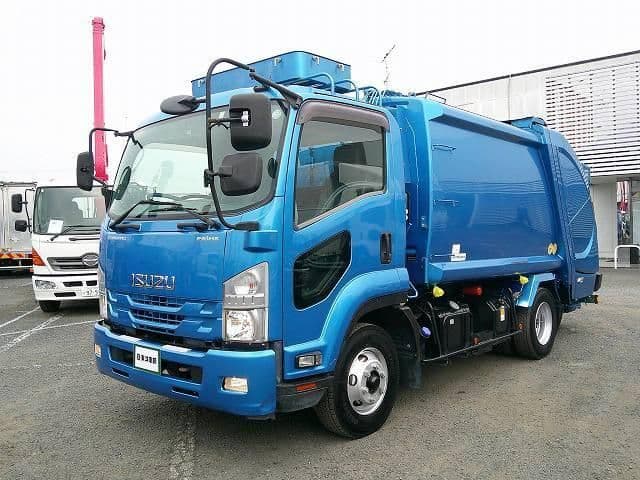 ISUZU