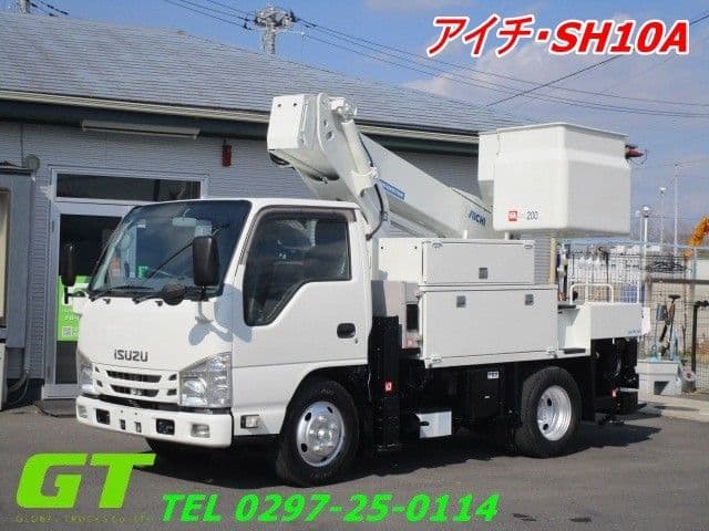 ISUZU