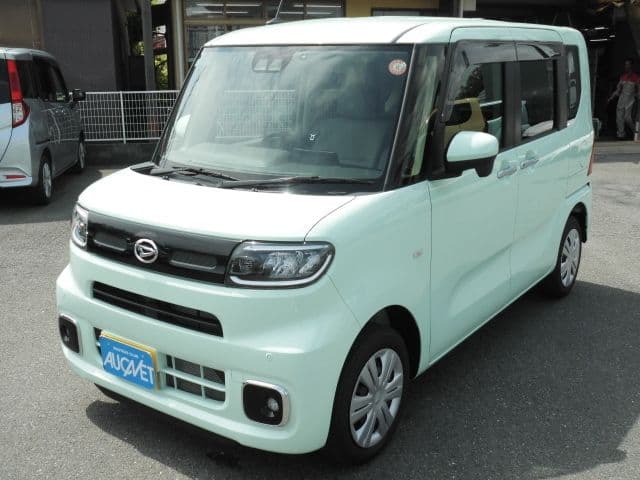 Car thumbnail 4