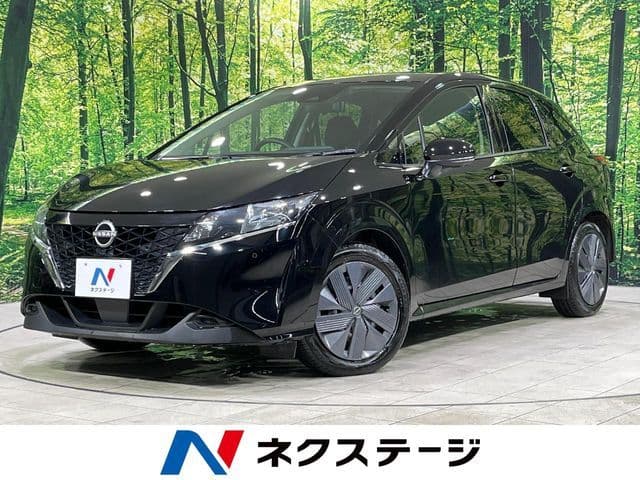 NISSAN