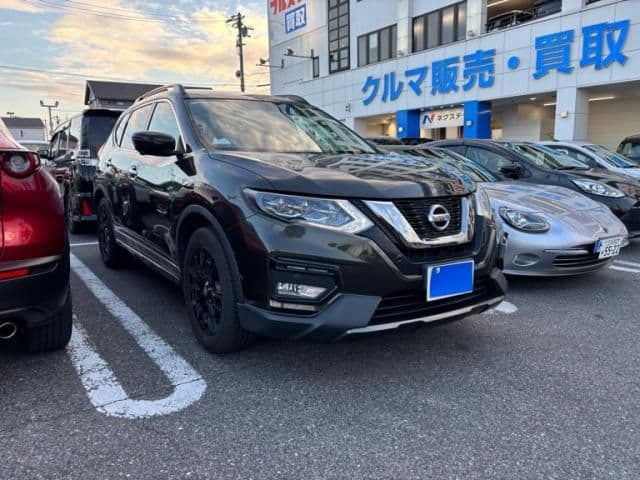 NISSAN
