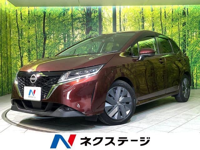 NISSAN