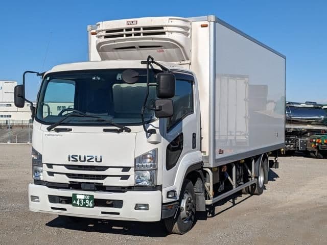 ISUZU