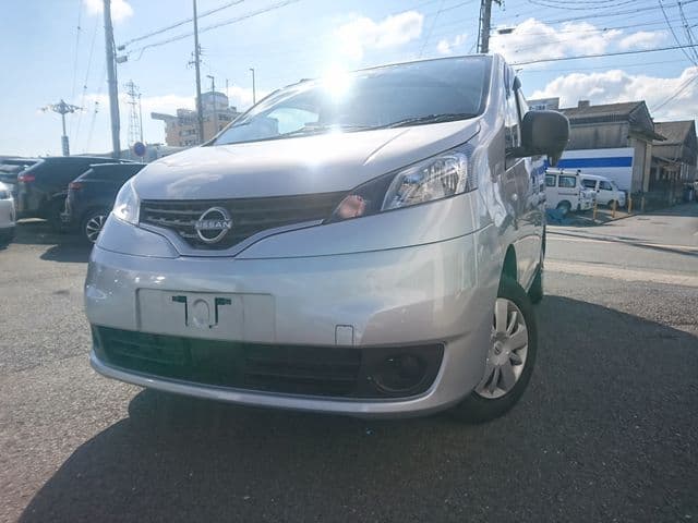 NISSAN