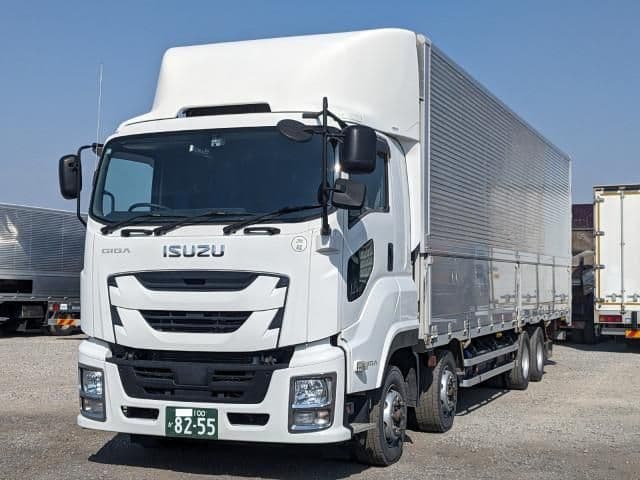 ISUZU