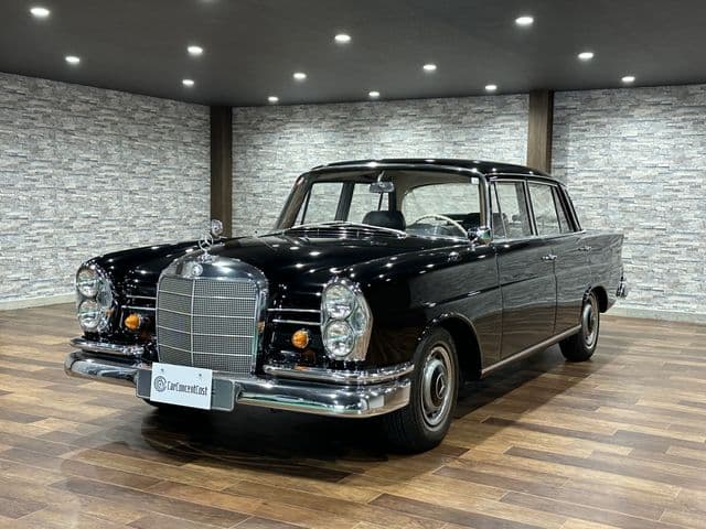 MERCEDES BENZ