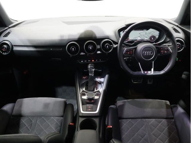 Car thumbnail 3