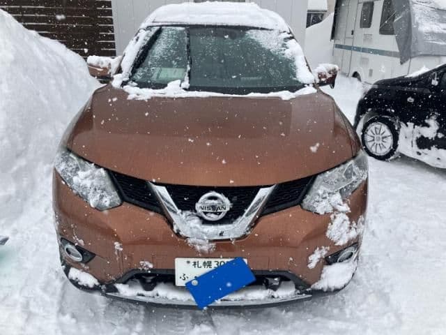 NISSAN