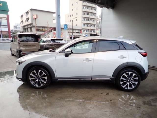 Car thumbnail 4