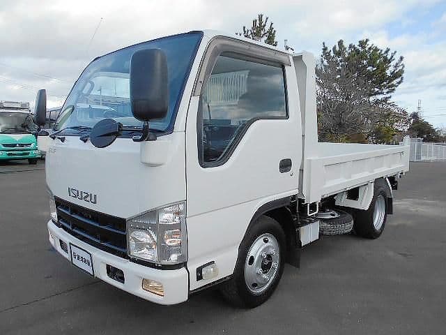 ISUZU