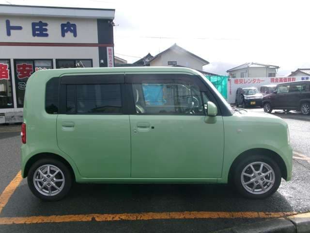 Car thumbnail 4