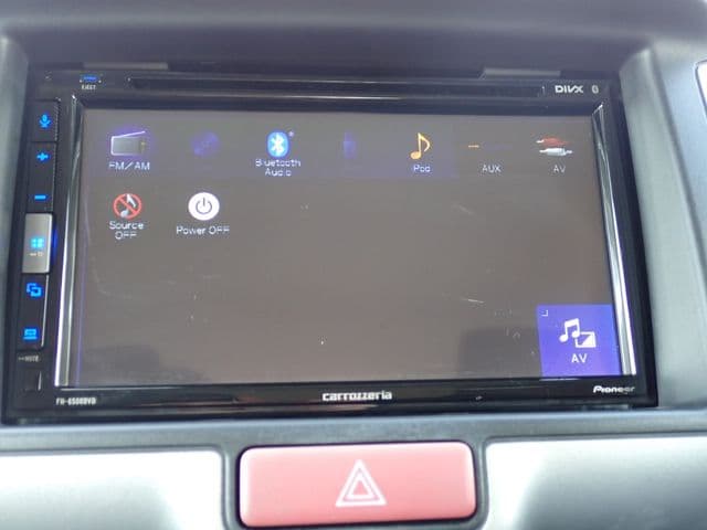 Car thumbnail 4