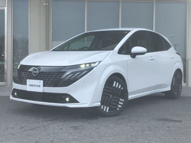 NISSAN