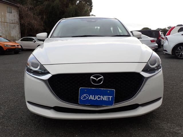 Car thumbnail 4