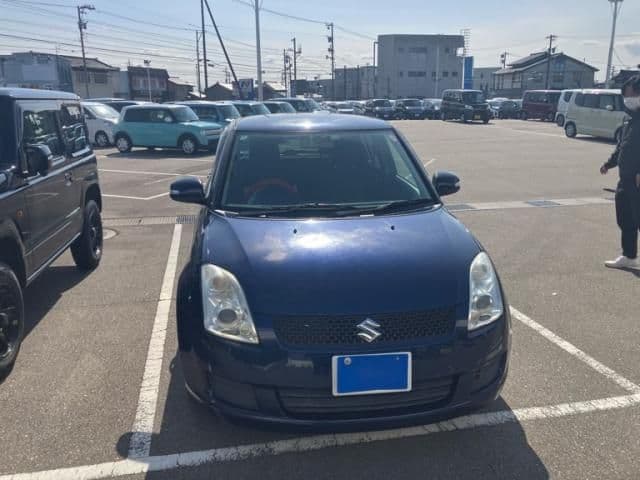 SUZUKI