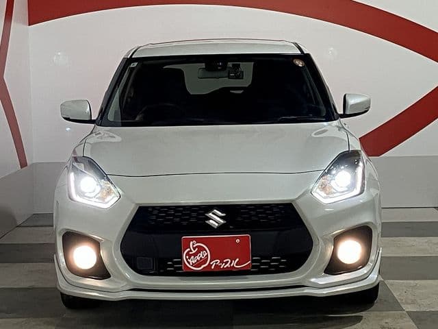 Car thumbnail 3