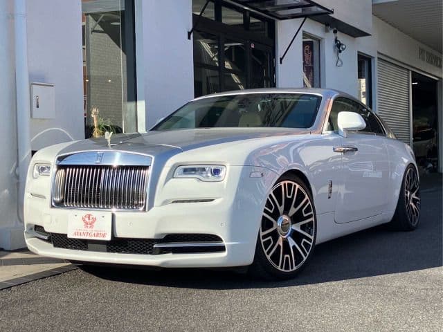 ROLLS-ROYCE