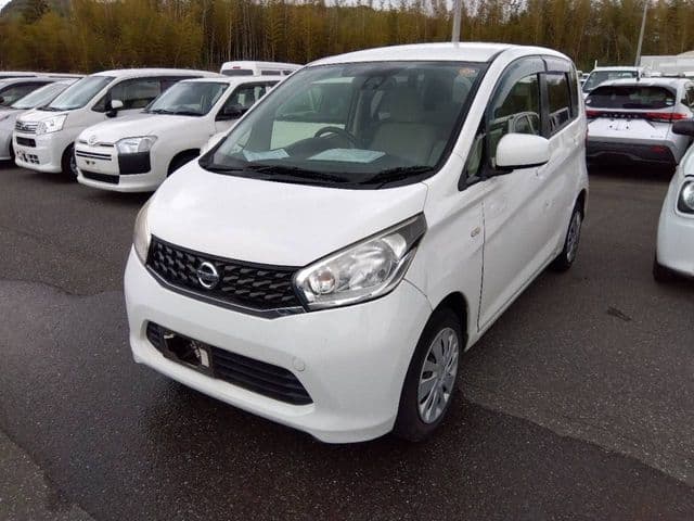 NISSAN