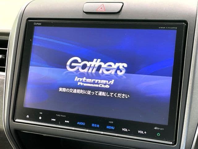 Car thumbnail 3