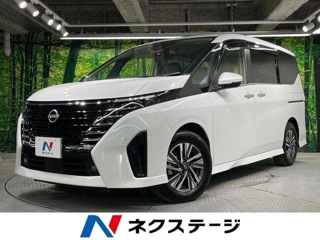 NISSAN