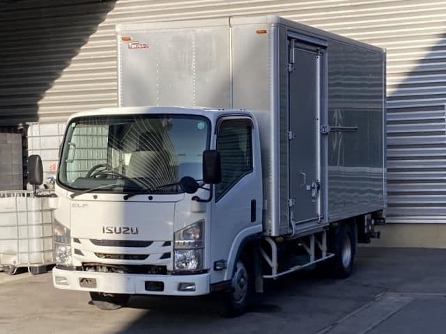 ISUZU