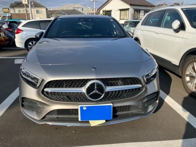 MERCEDES BENZ