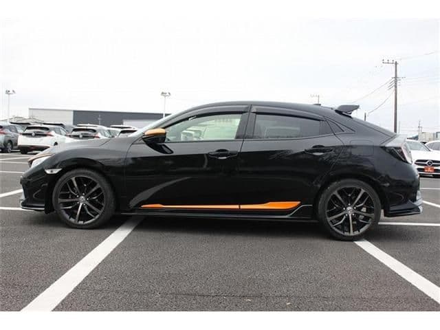 Car thumbnail 4