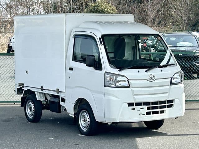 DAIHATSU