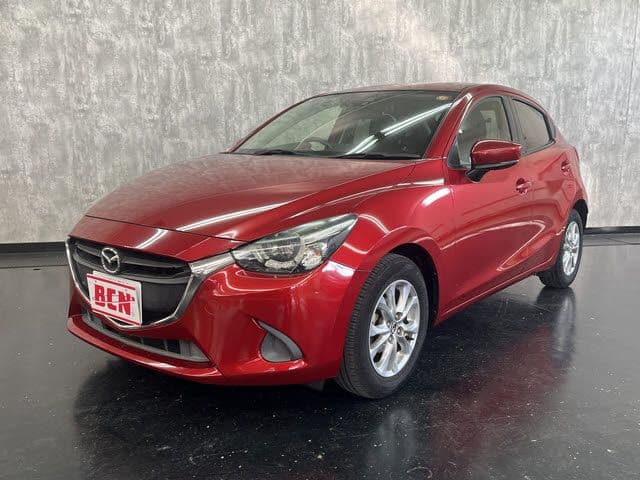 Car image 1