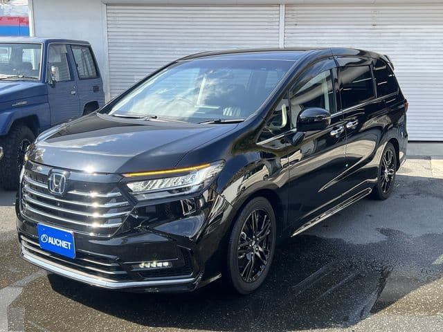 Car image 1