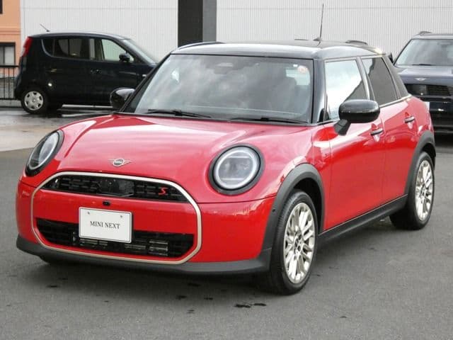 Car image 1