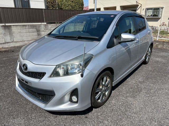 Car image 1