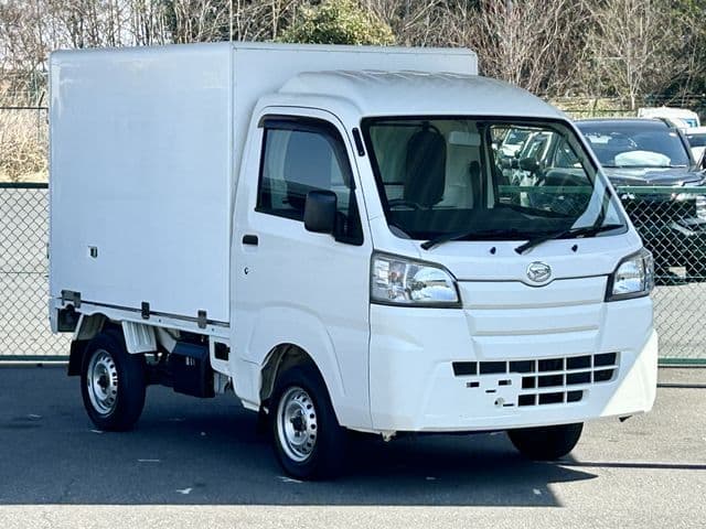 DAIHATSU