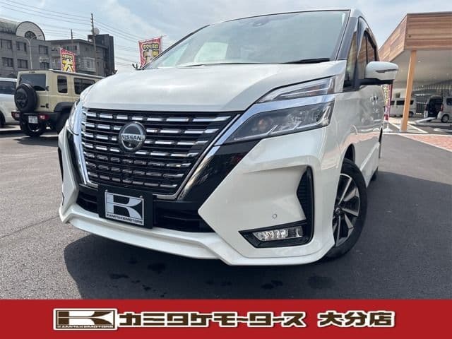 NISSAN