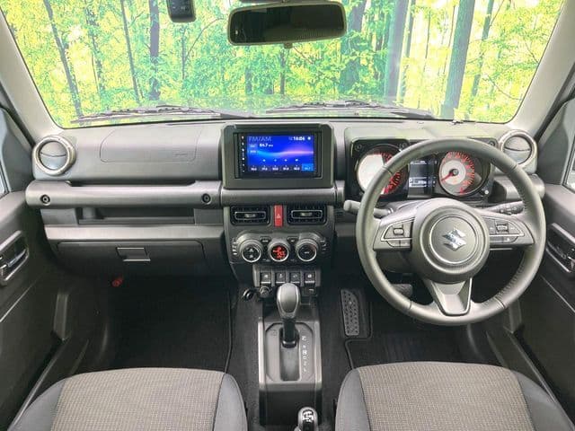 Car thumbnail 2