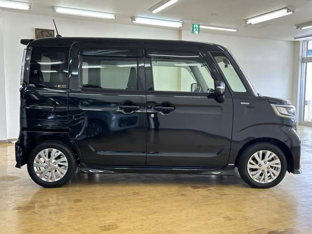 Car thumbnail 4