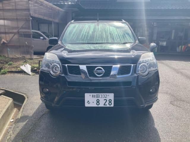 NISSAN