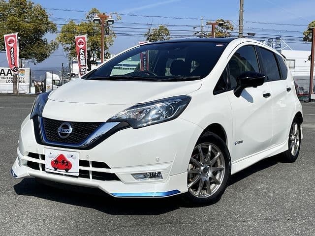 NISSAN