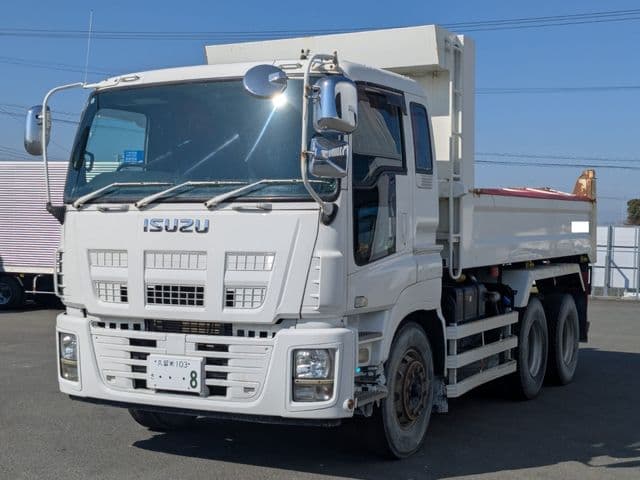 ISUZU