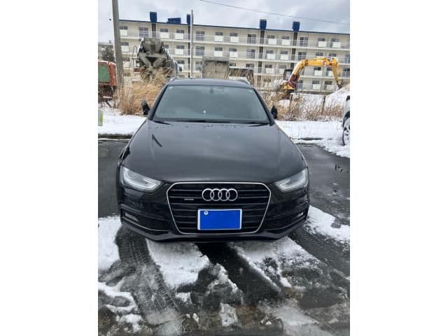 AUDI