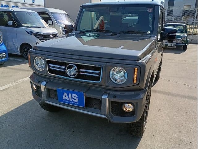 SUZUKI