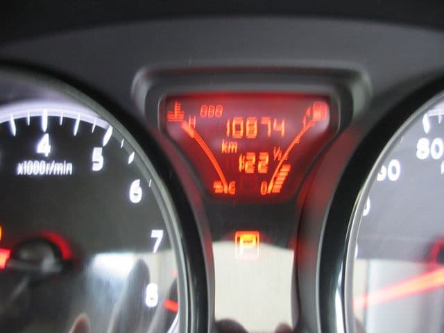 Car thumbnail 4