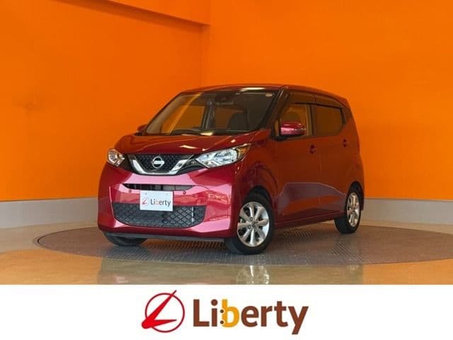 NISSAN