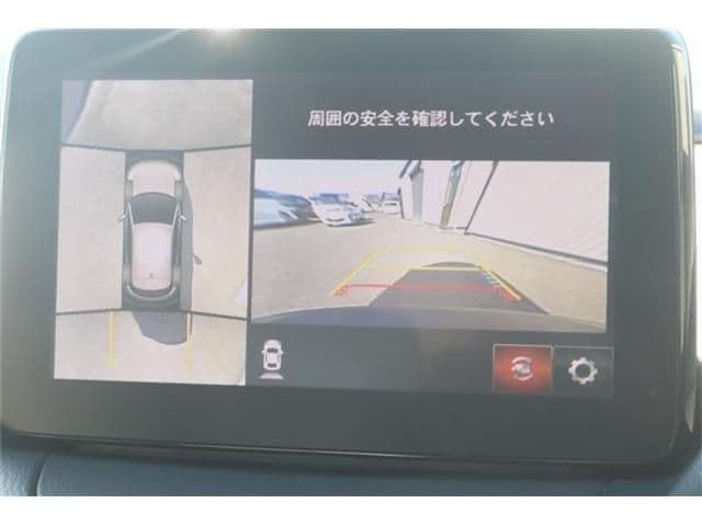 Car thumbnail 4