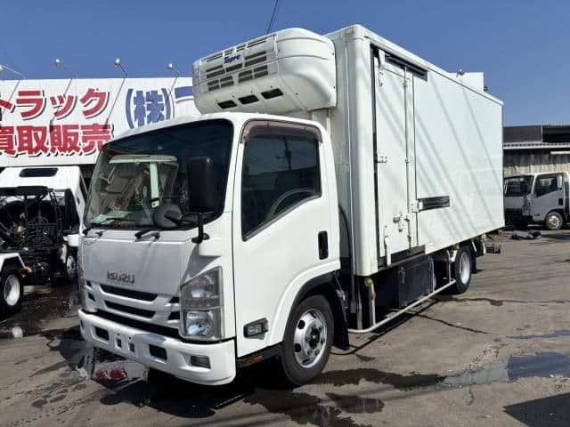 ISUZU