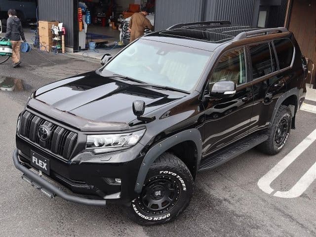 Car thumbnail 4