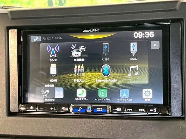 Car thumbnail 3