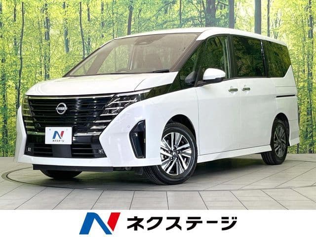 NISSAN
