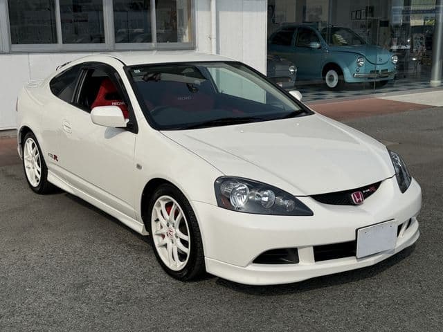 Car thumbnail 3
